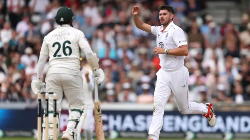 England Beat Pakistan At Leeds in the Opening Test match