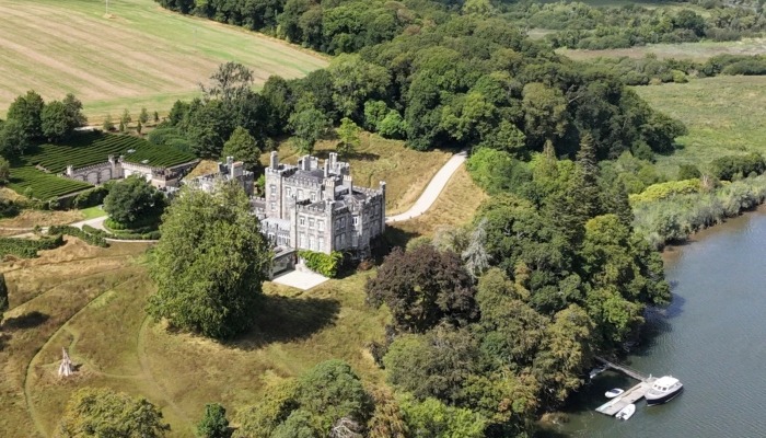 Mark Zuckerberg Buys Historic Castle in Ireland