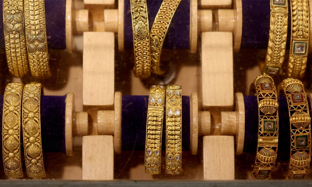 Gold Prices in Pakistan Remain Stable as Global Rates Edge Higher