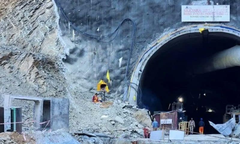 Uttarakhand Landslide Traps Workers in Tunnel, 7 Killed