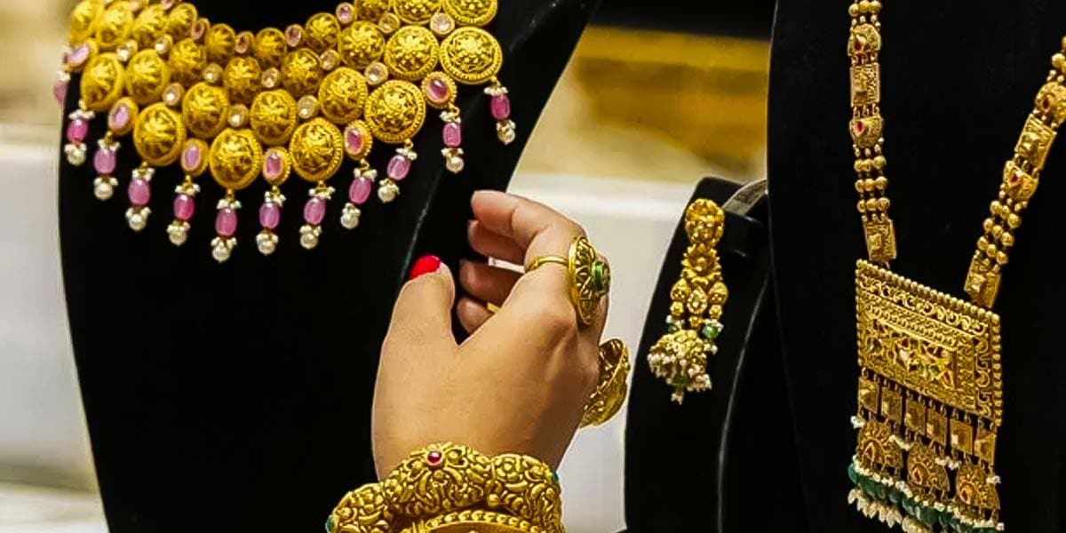 Gold Prices in Pakistan Today: Check 24K and 22K Rates