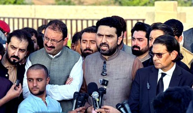PTI leaders seek internal consultation ahead of possible major announcement