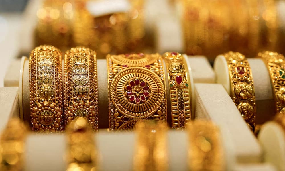 Gold Prices Keep Falling in Pakistan