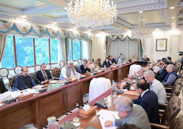 PM Shehbaz Directs OGRA to Launch Digital System for Transparency
