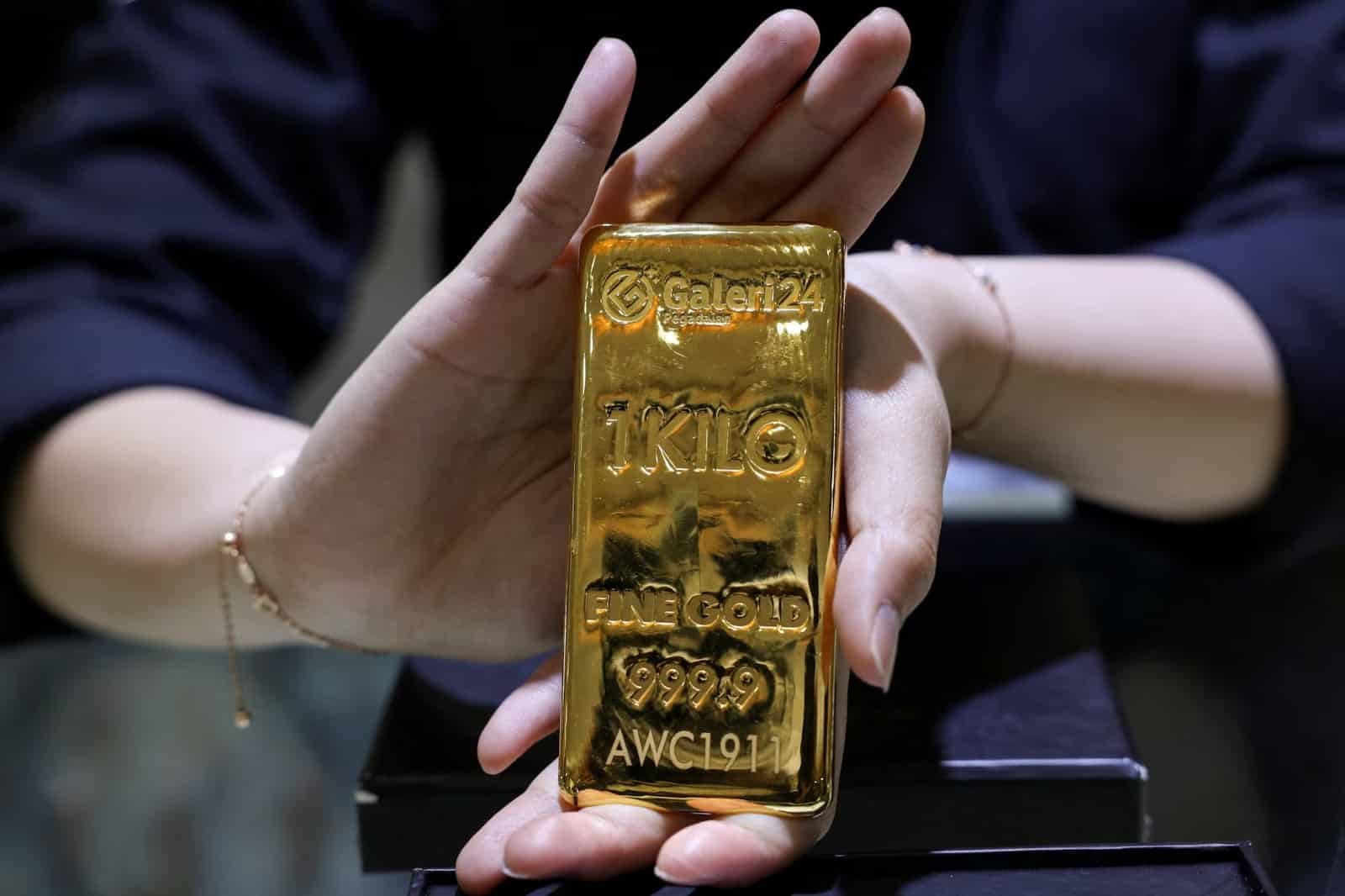 Gold prices in Pakistan see a significant decrease today