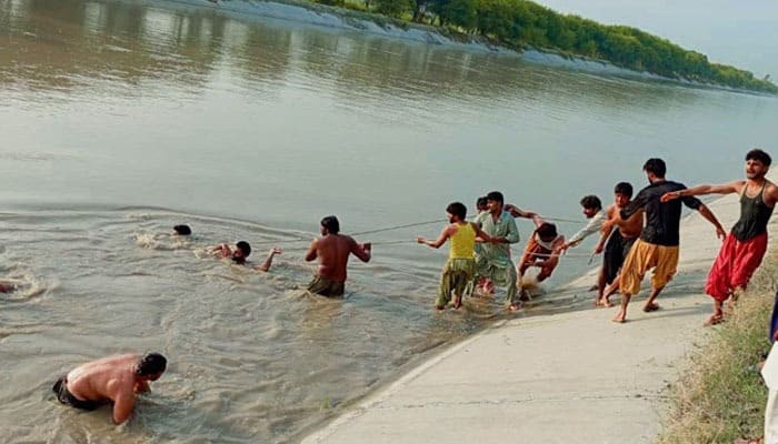 Tragedy Strikes Matiari as Three Youths Drown in Canal