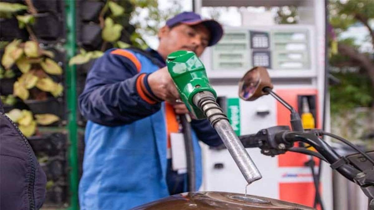 PM Shehbaz Sharif Announces Fuel Price Relief Scheme