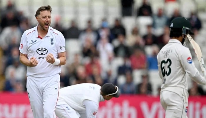 Pakistan Batting Collapse in Birmingham Test