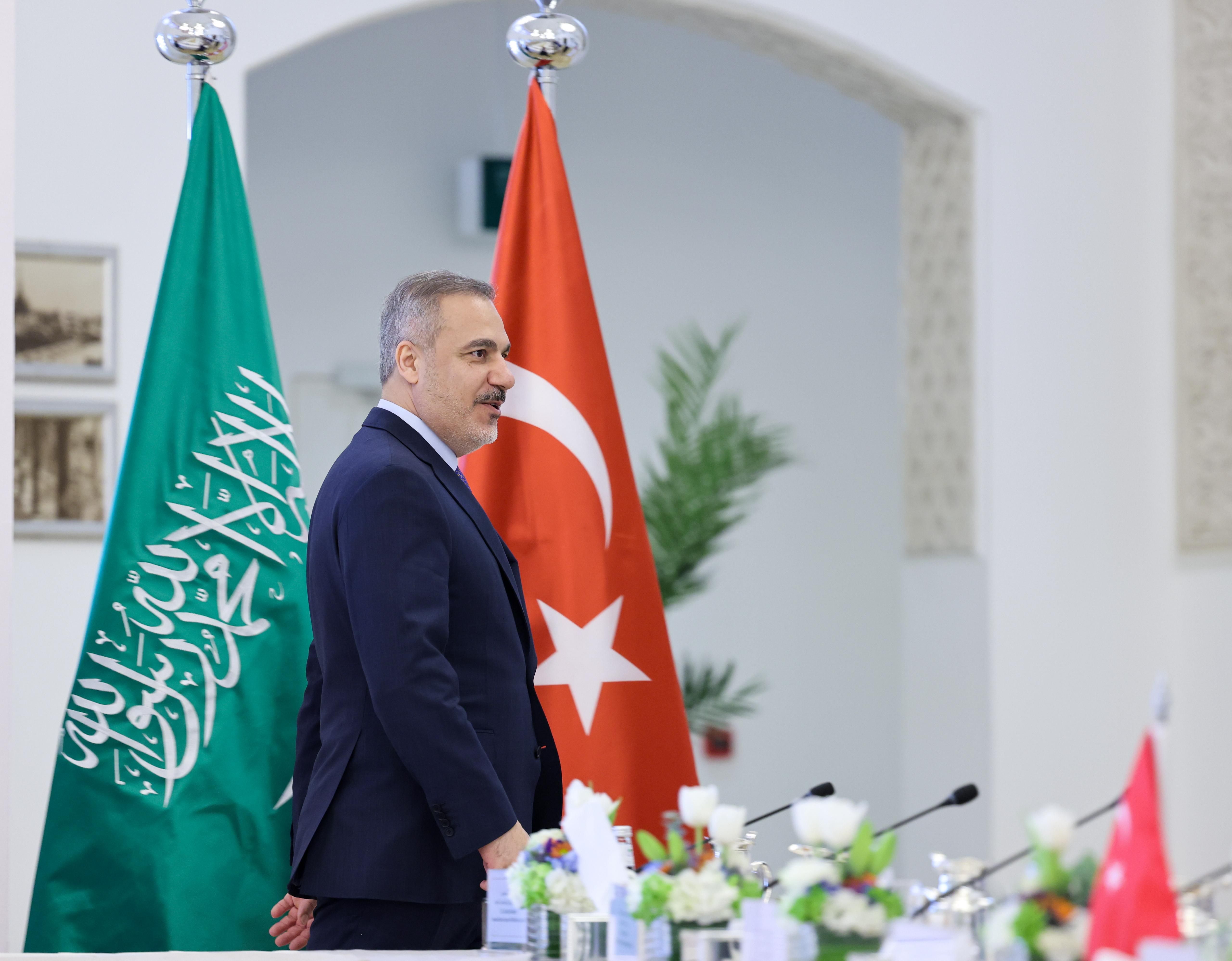 Turkey Signals Military Support for Saudi Arabia Under Defence Pact Amid Houthi Attacks