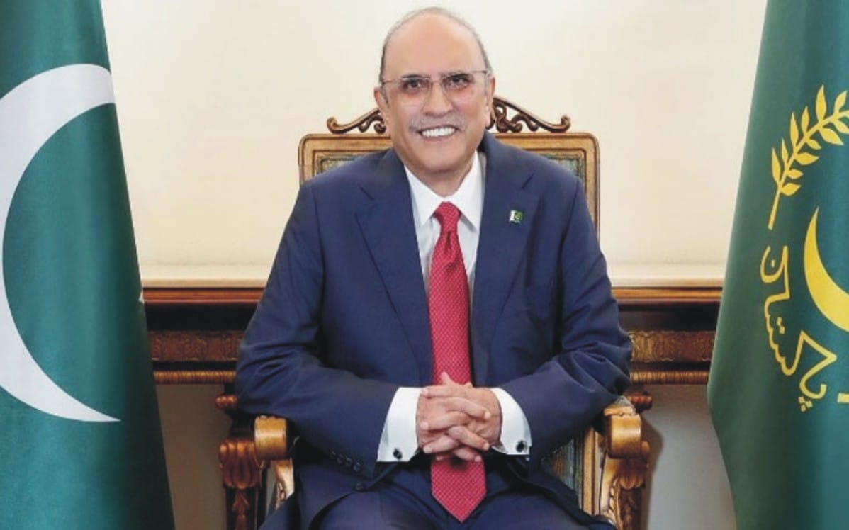 President Zardari Cuts Short Europe Visit, Cancels France Trip