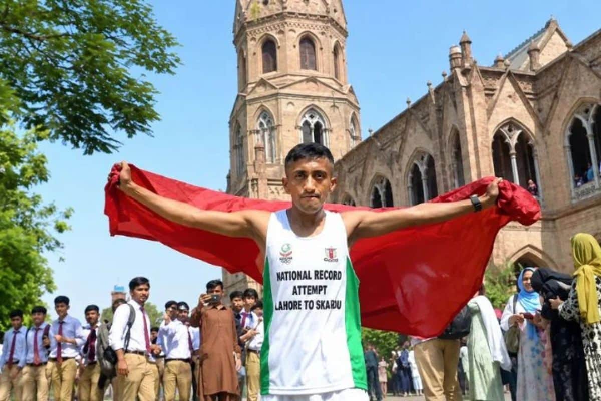 GCU Student Completes 1100km Lahore-to-Skardu Run in 22 Days
