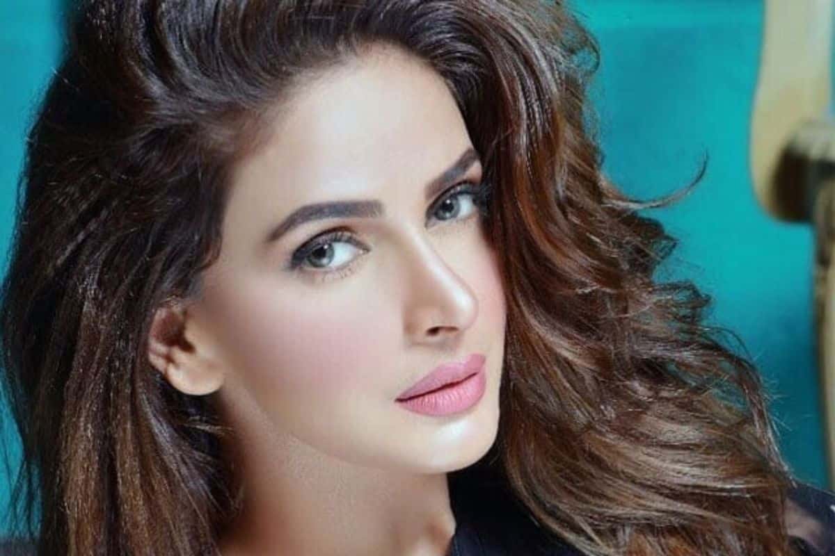 Saba Qamar Confesses She Fell in Love During Film Shoot