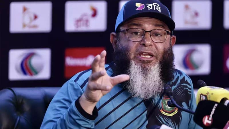 ‘Best Time to Coach Pakistan’: Mushtaq Ahmed Offers to Return Amid Turmoil