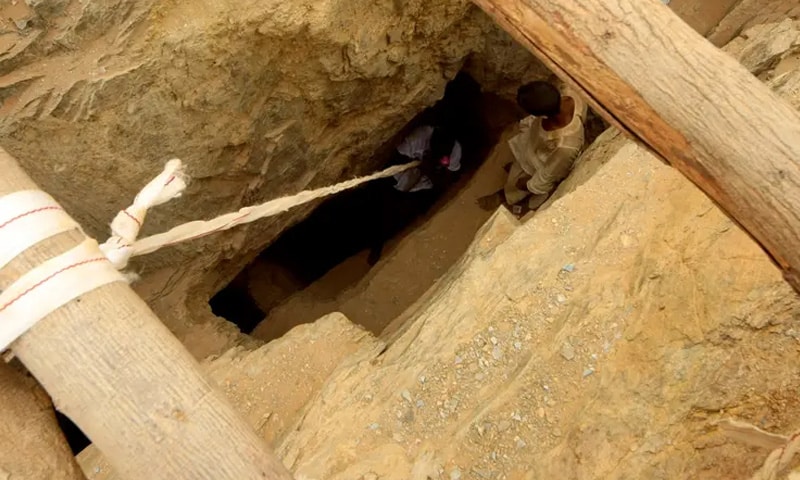 Sudan Gold Mine Collapse Kills 60 Miners