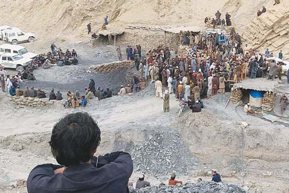Miners Die in Coal Mine Gas Explosion in Balochistan’s Harnai