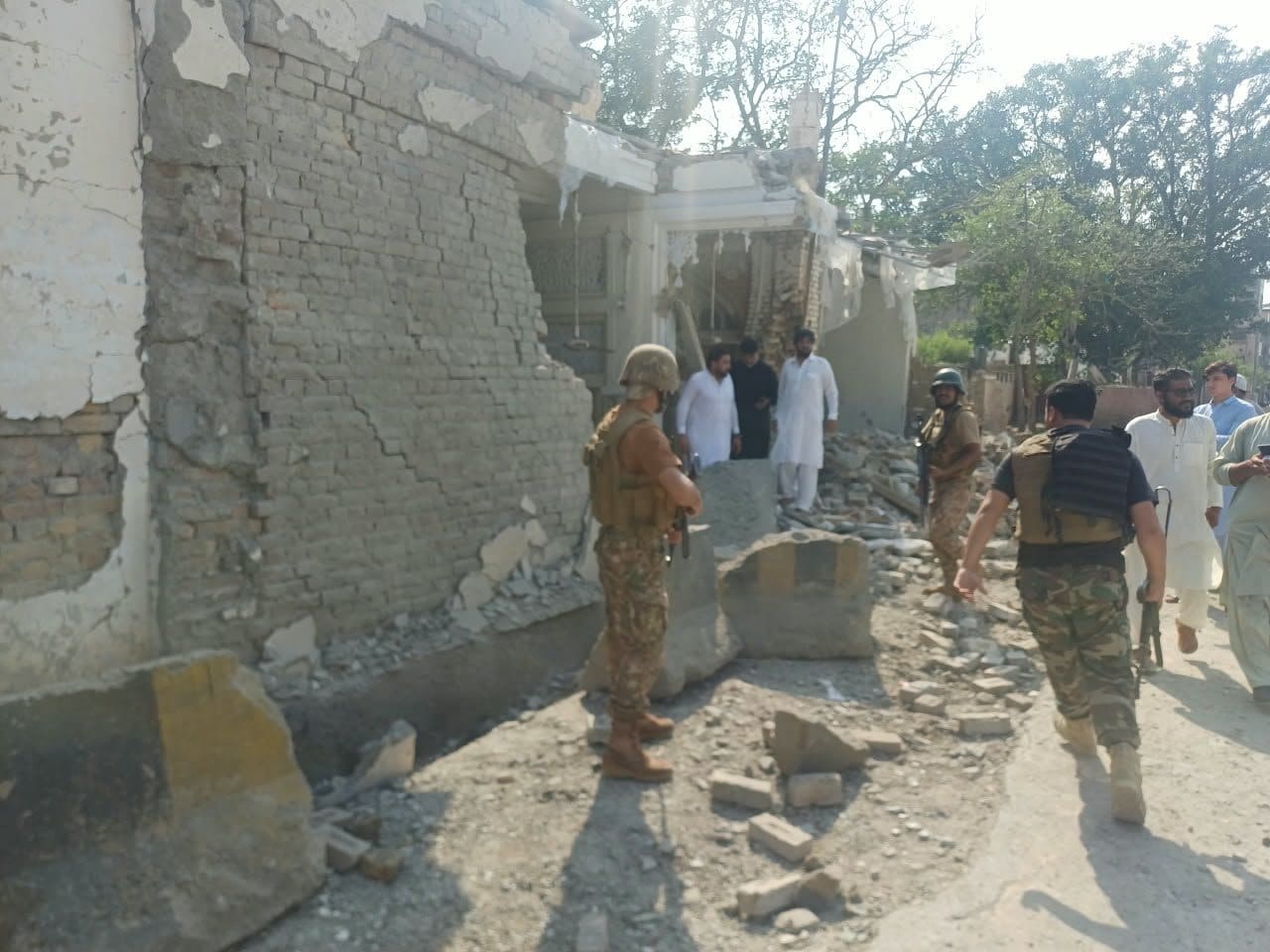 Kohat Police Lines Attack: Six of Seven Terrorists Eliminated: Police