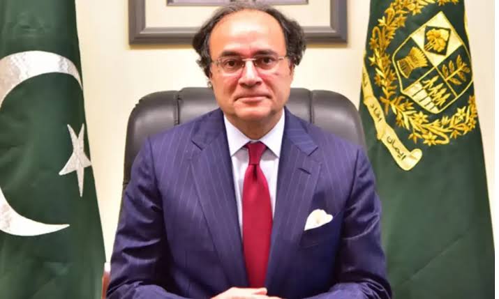 Protests Could Cause Rs120bn Daily Economic Loss, Finance Minister Warns