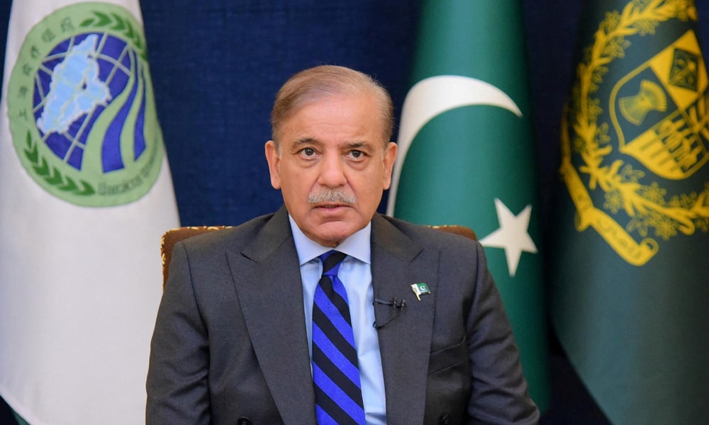 Pakistan PM Condemns Houthi Attacks on Saudi Arabia